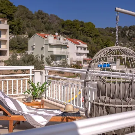 Longin - Zf Hvar Apartment *