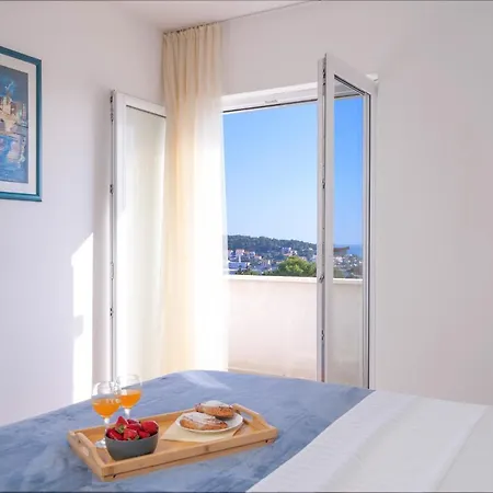 Apartment Longin - Zf Hvar *