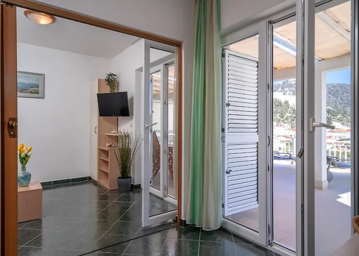 Longin - Zf Hvar Appartement *