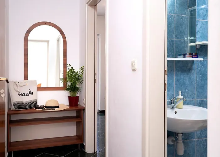 Longin - Zf Hvar Hvar Town