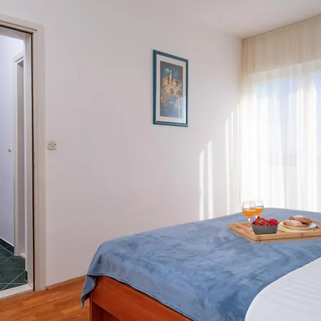 Longin - Zf Hvar Apartman Hvar Town